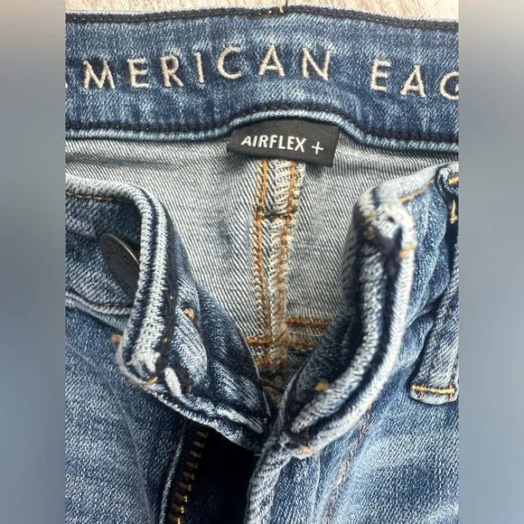 American Eagle Slim Straight-Leg Jeans Size: 32x32 - Picture 2 of 11